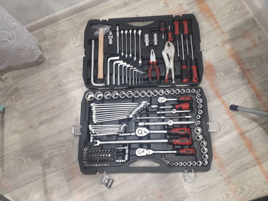 Набор  ключей 142 наименований