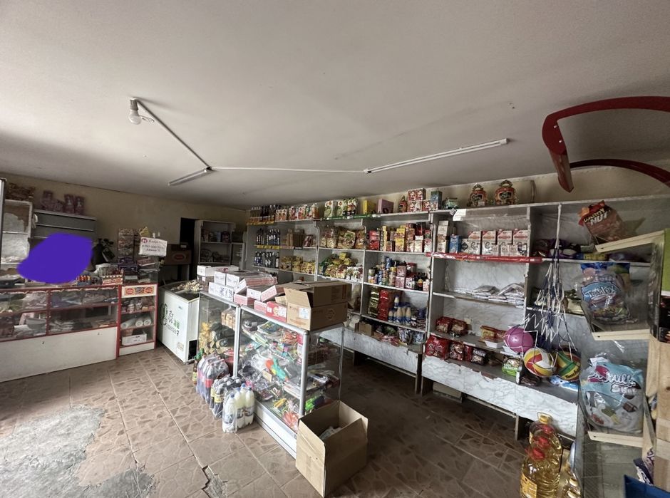 Продам магазин с постройкой