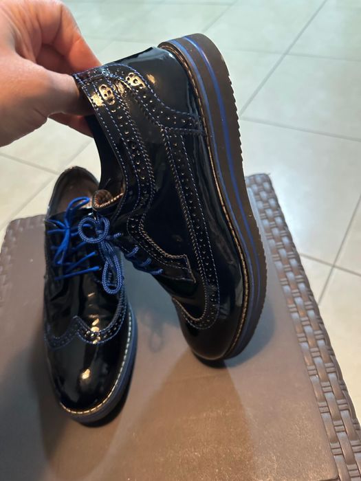 Pantofi barbati piele naturala lacuita