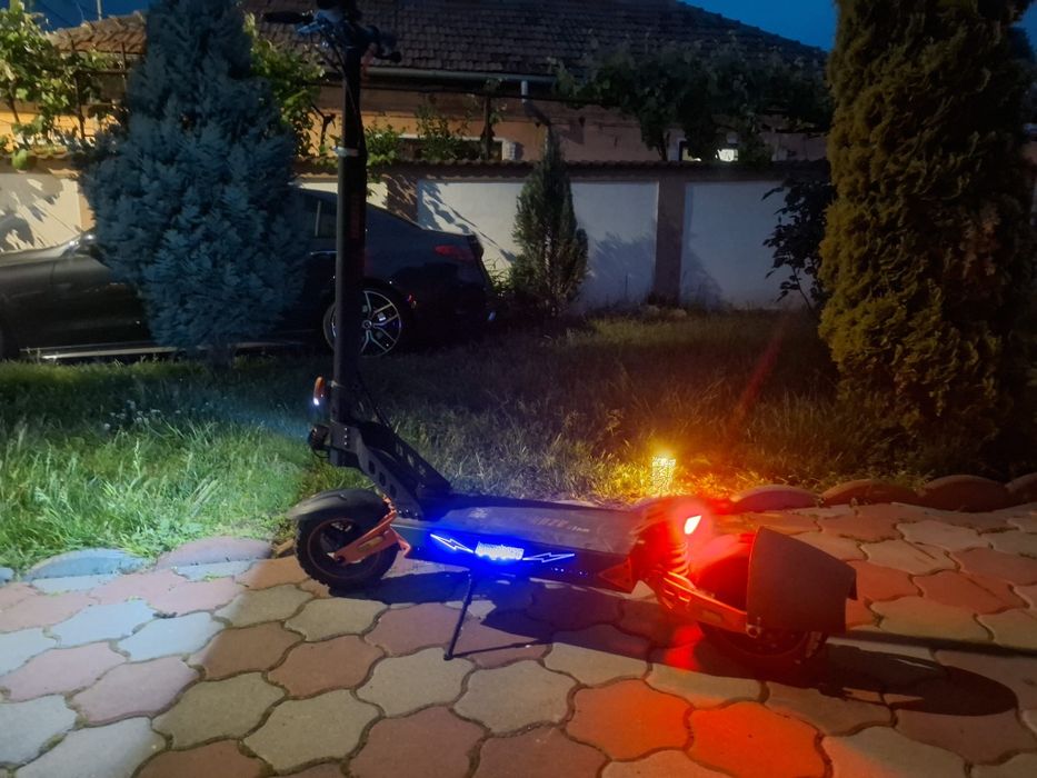 Trotinetă electrică Kamikaze K1 Plus – în garanție – stare foarte bună