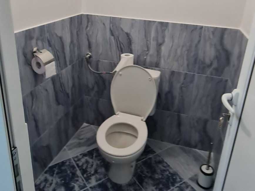 Дава се под наем Магазин в Велико Търново, Център - 95 кв.м за 248.88 € - Снимка #6