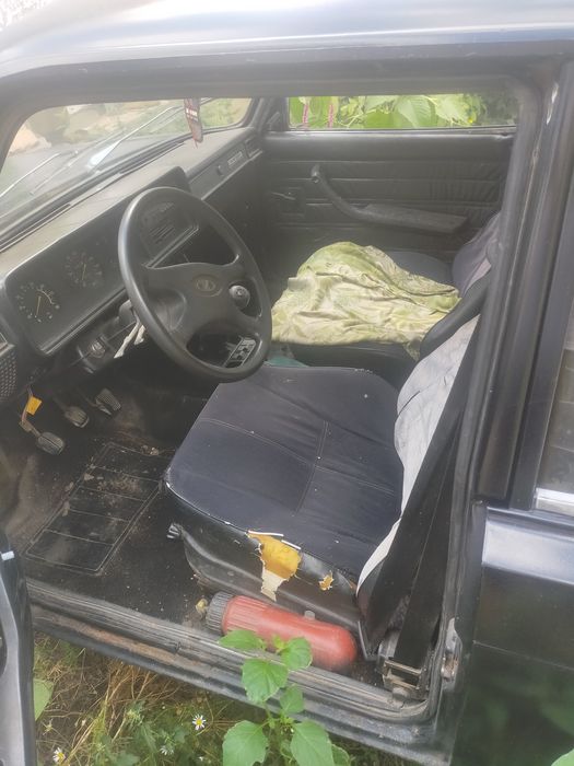 Продам авто ваз 2104