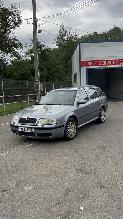 Skoda  Octavia 1
