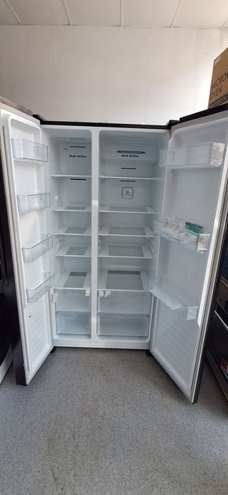 Frigider Hisense 519l A+++ No Frost import GERMANIA Garantie LD154
