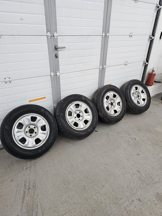 Продам резины с дисками от Рено Дастер