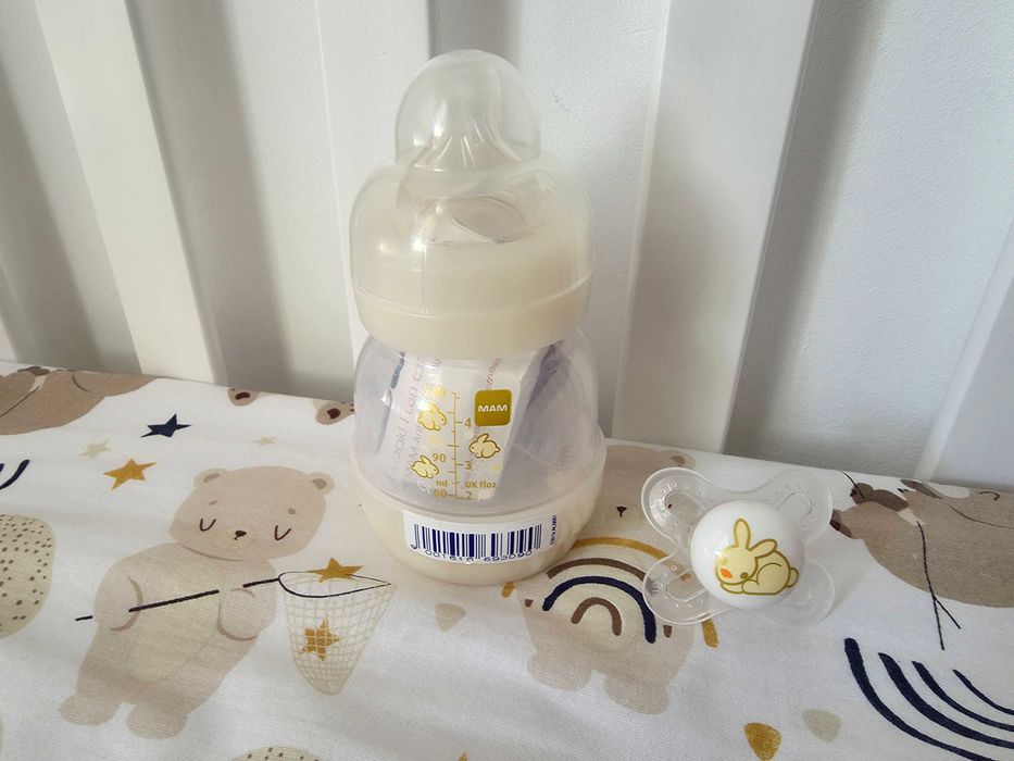 Бебешко шише MAM Anti-Colic Easy Start, 0M+, 130 мл + биберон