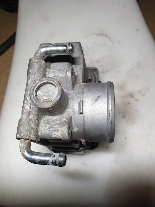 Clapeta acceleratie Opel Agila B 1.0 i 68 cp 50 kw K10B