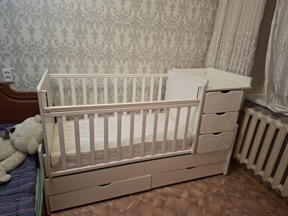 Детская кровать продам