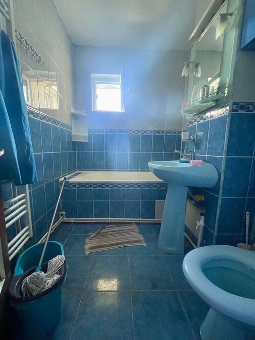 Vând apartament 2 camere decomandate mobilat și utilat Mazepa 1