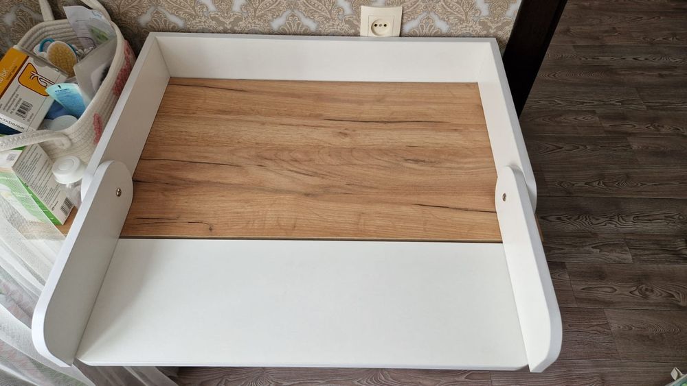 Продам пеленальную доску универсальную