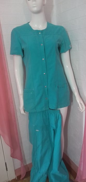 Одежда продам,все вещи почти новые