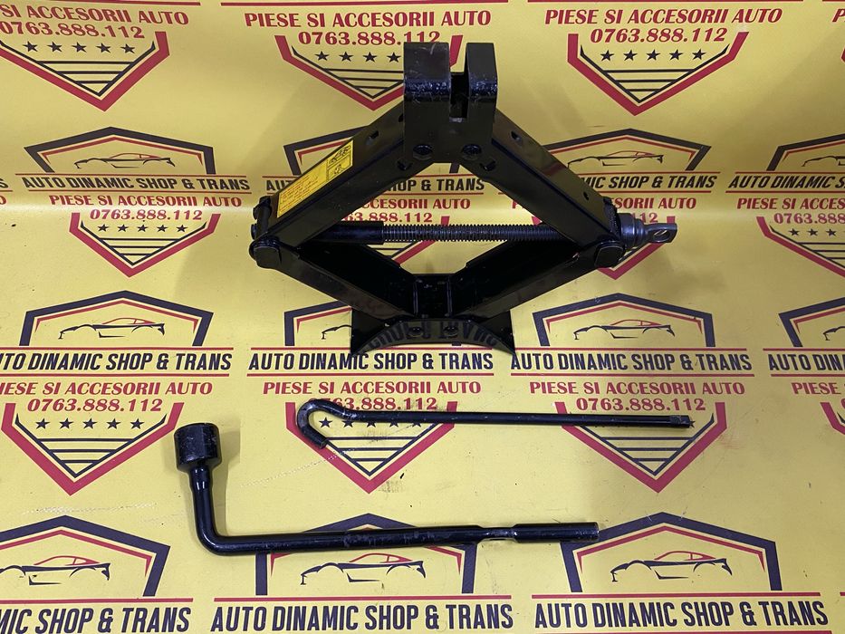 Cric auto original Fiat 500 MK1 Panda Punto Lancia Y Cu cheie prezoane