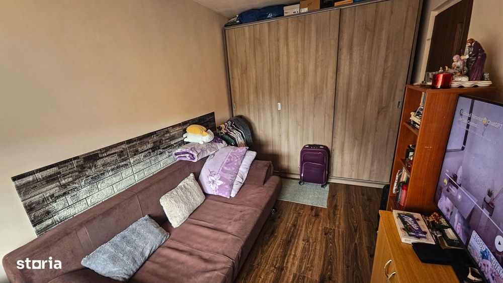 Apartament cu 3 camere, 38.19 mp, zona Valea Rosie