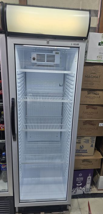 UGUR  xolodilnik sotiladi!!!