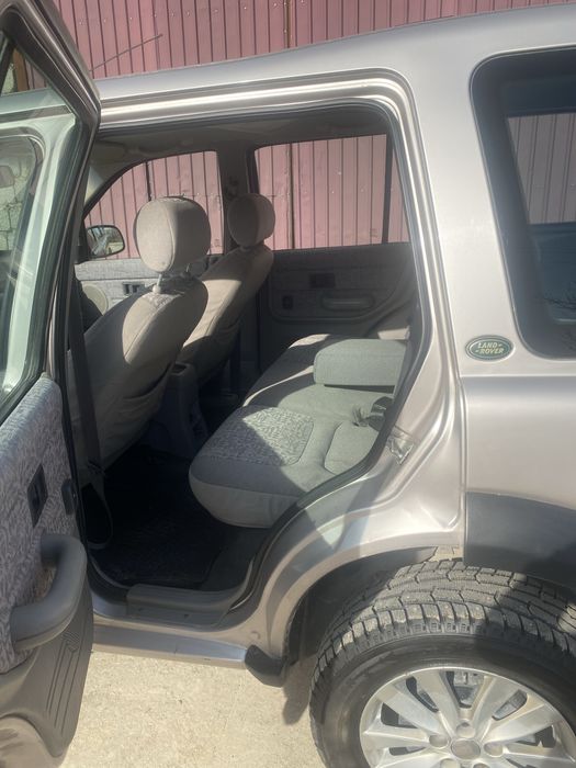 Ланд ровер  год 2001 4:4