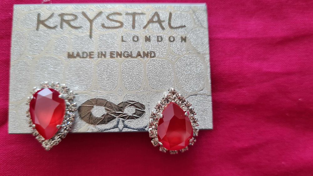 Червени/черни обеци с камъни Сваровски - два модела