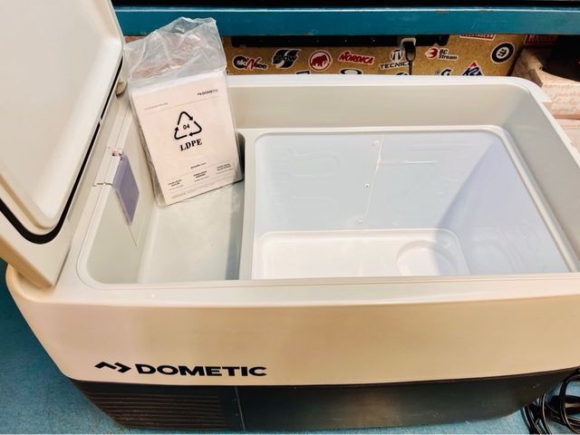 Frigider auto cu compresor Dometic-Waeco CDF 36