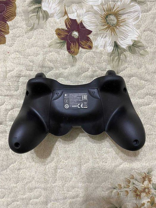 Геймпад беспроводной Logitech f710