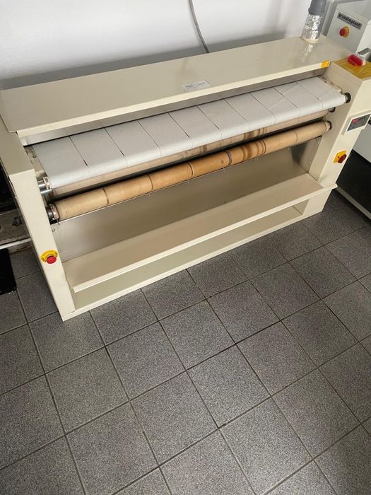 Calandru de calcat industrial