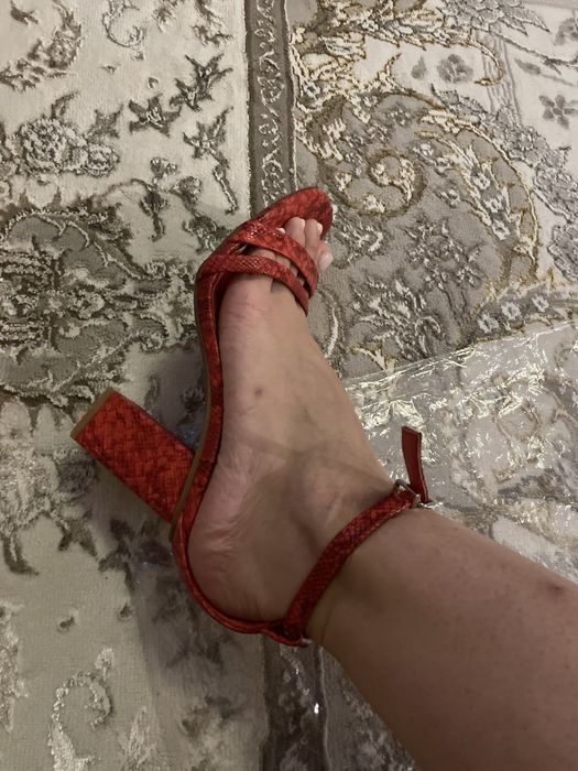 Босоножки за 1500т.