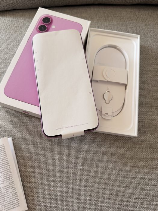 Apple Iphone 16 plus