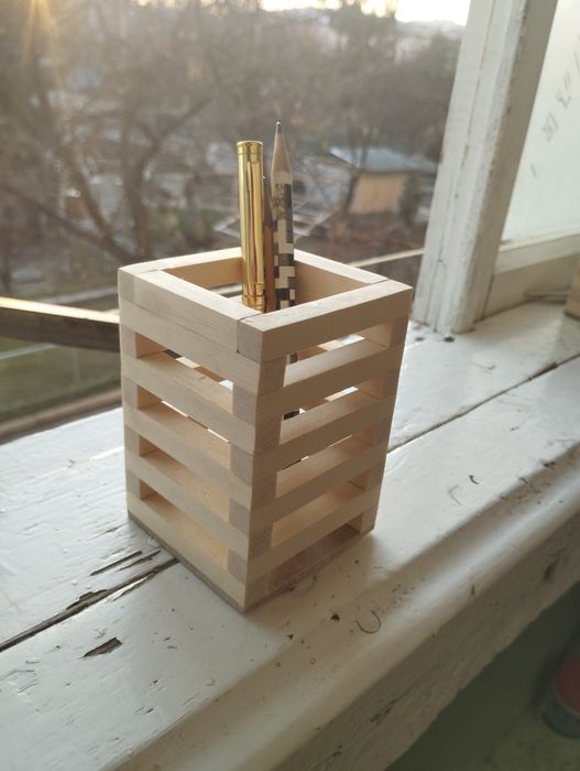 Деревянный органайзер