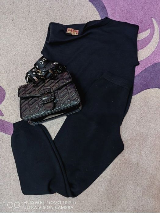 Дамски сет фино плетиво