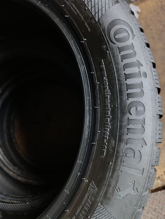 Anvelope de iarnă 215 55 17 Continental dot 2020