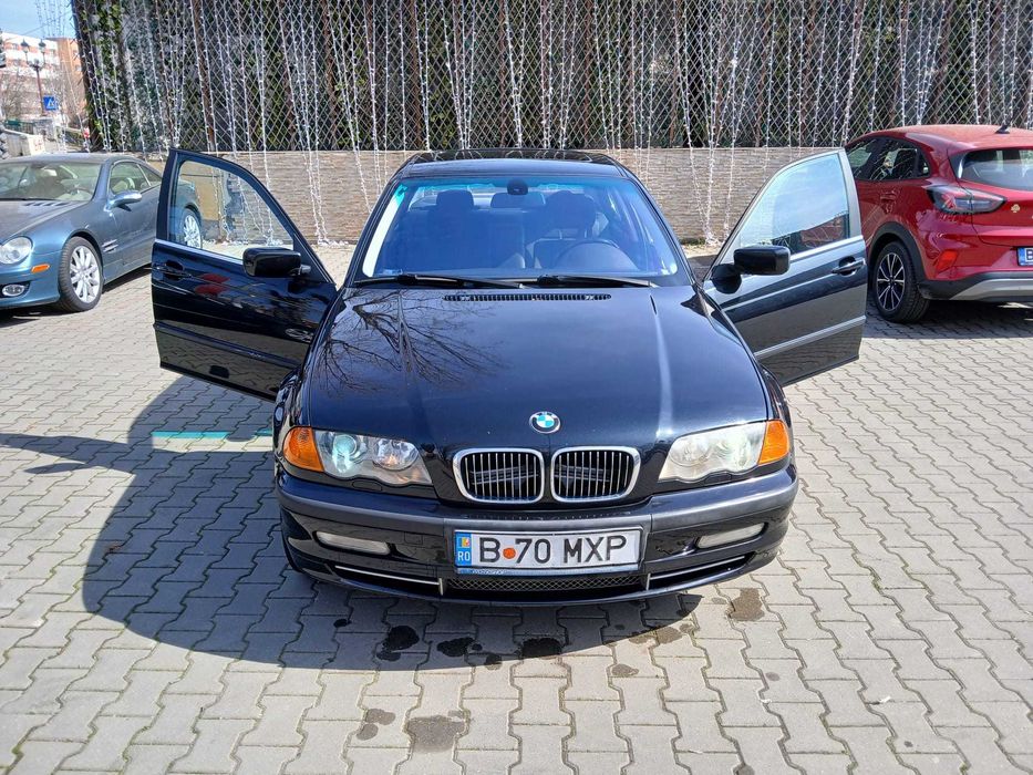 BMW Seria 3 330xi – 3.0 Benzină – 4x4 – Sedan