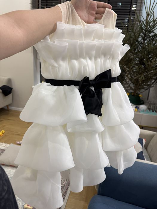 Сдают платье белое в прокат 7000