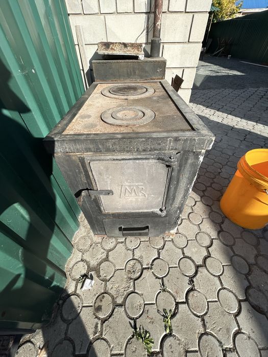 Продам печь с водиной рубашкой