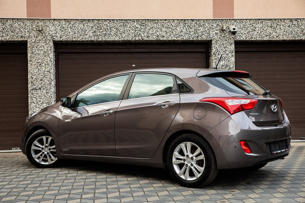 HYUNDAI i30 2013 — imagine 4