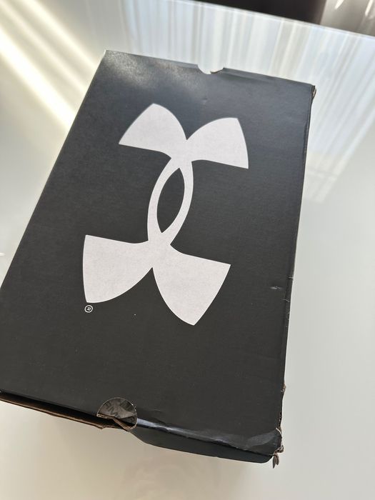 Маратонки Under armour 39 номер