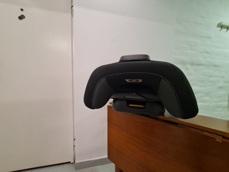 - 2 SCAUNE - AUTO COPIL - Peg Perego Viaggio 2-3 Flex - Crystal Black