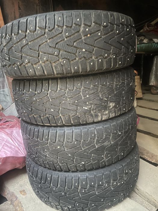 Шины pirelli  продам