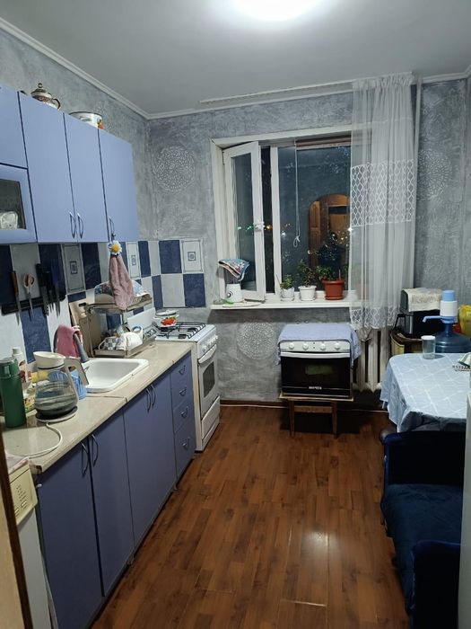 Срочно продам 1 ком.кв.в районе Северного.