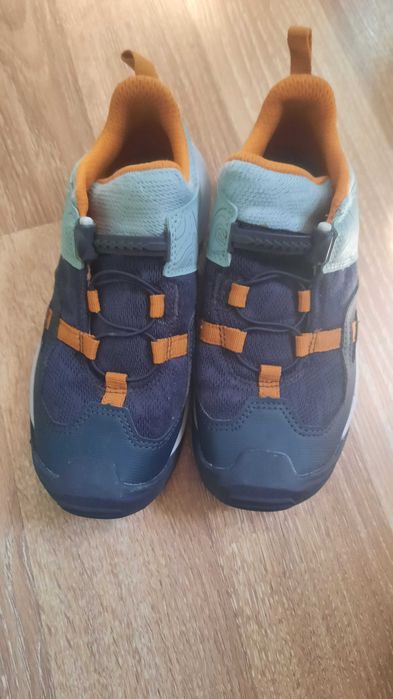 Ghete Decathlon marimea 32 talpic 20,5cm, stare foarte buna