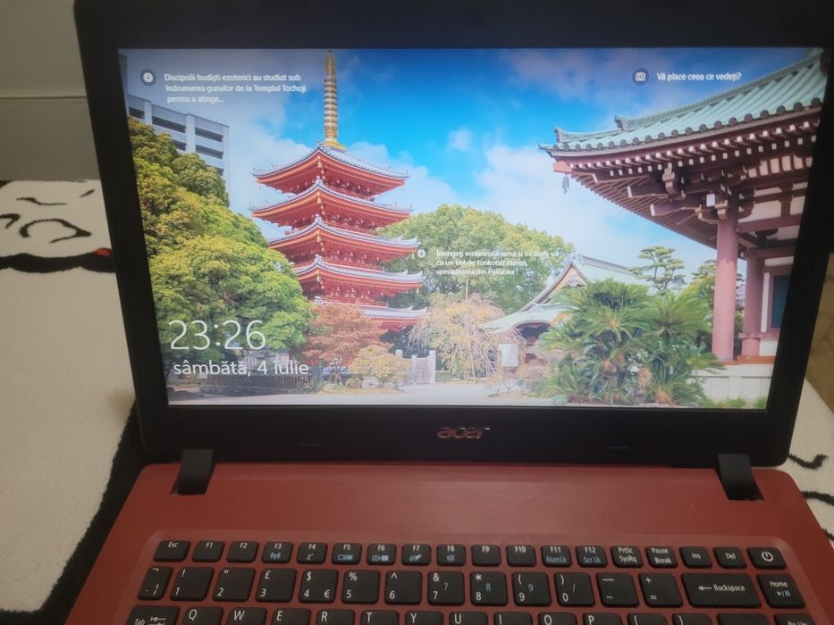 Laptop Acer stare impecabila