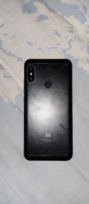 Redmi 6 pro Karobka bor kelishamz abmen iphone 6s 7