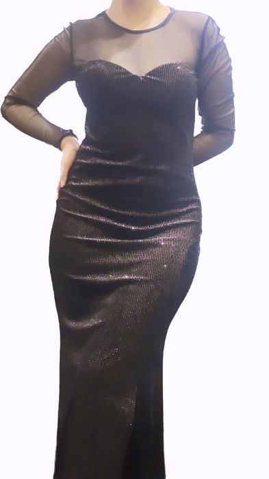 Продам платья срочно