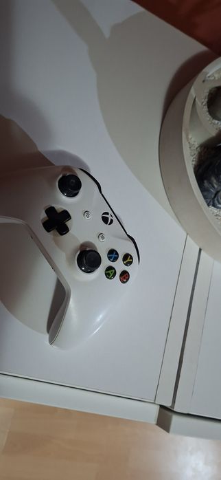 Xbox one s în stare perfecta