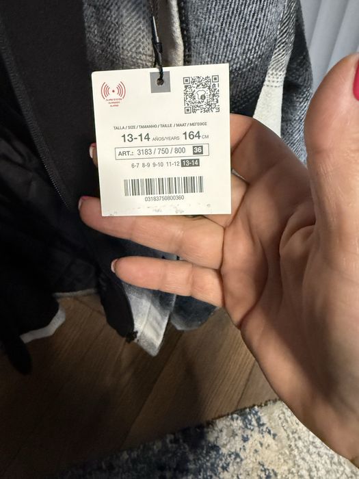 Чисто ново с етикет модерно яке Zara-момче 13-14/164см.