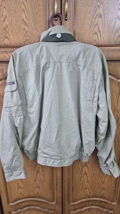 Ветровка новая. р.52-54