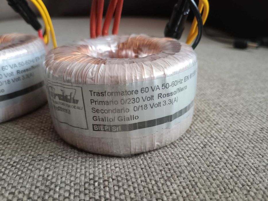 Чифт тороиди 18V 3.3A