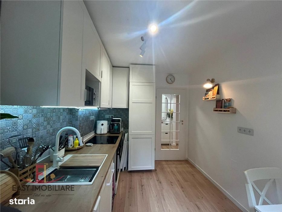 Apartament 2 camere, UMF, semicentral, renovat, izolat, Targu Mures — fotografia 1