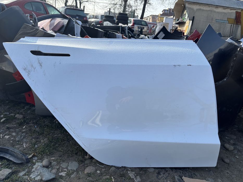 Врата Тесла 3/Tesla Model 3