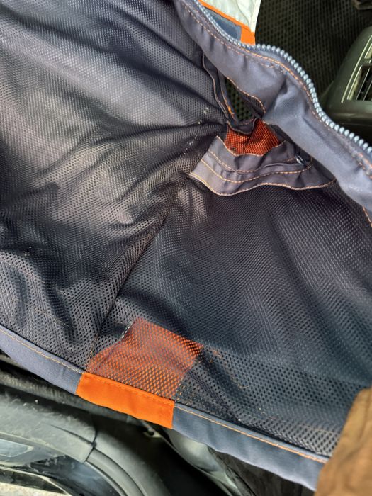 Жилетка bi group