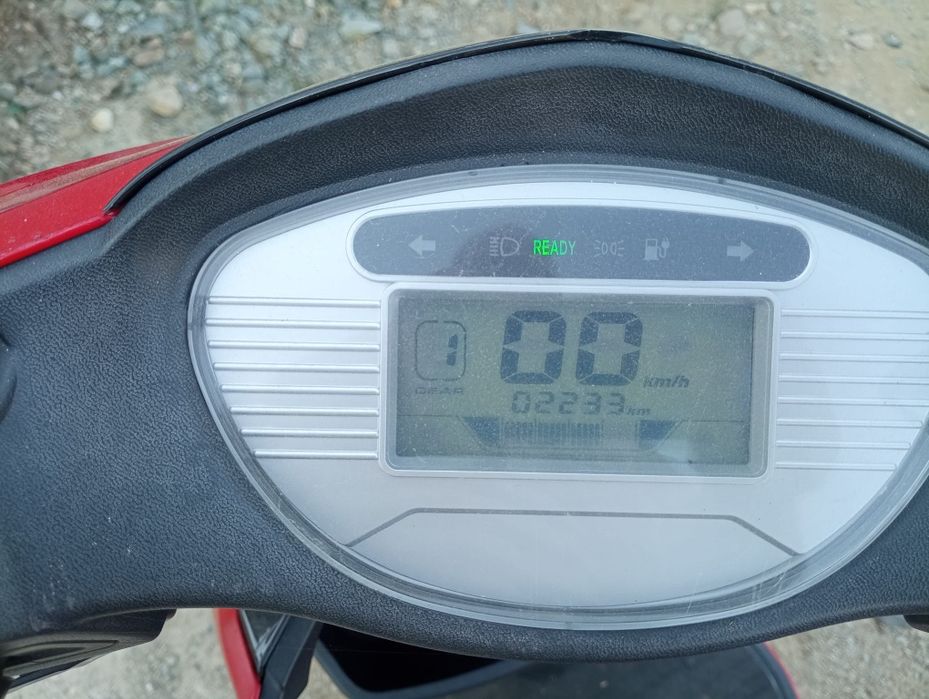 Scuter  RDB ca și NOU stare foarte bună