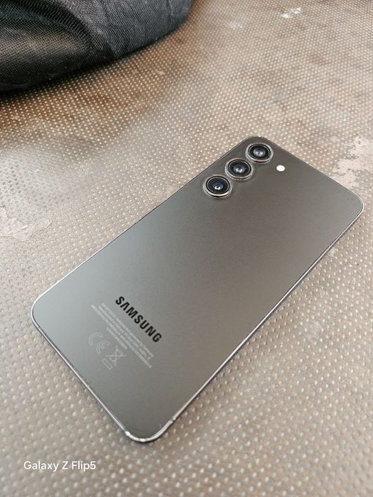 Samsung s23 256гб