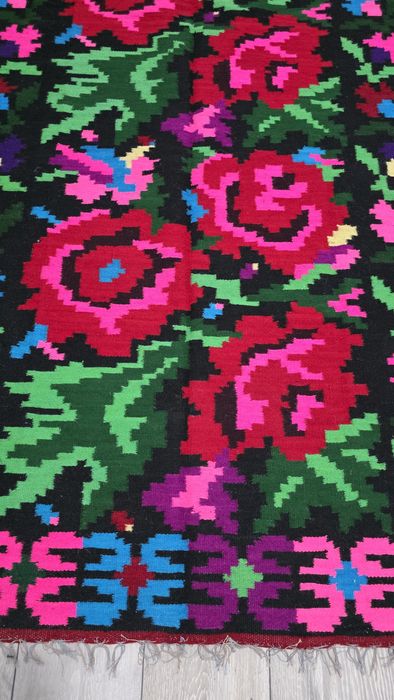 Covor traditional autentic Bucovina